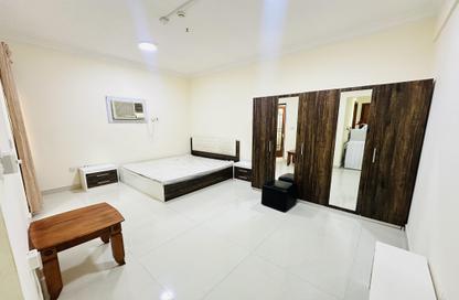 Apartment - Studio - 1 Bathroom for rent in Old Al Ghanim - Al Ghanim - Doha