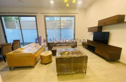 مجمع سكني - 3 غرف نوم - 4 حمامات للايجار في شارع الوعب - الوعب - الدوحة