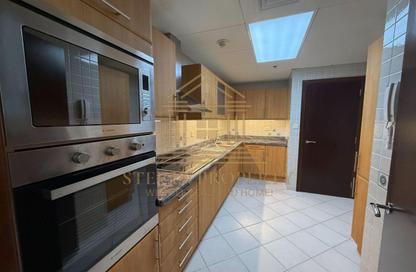 Apartment - 1 Bedroom - 1 Bathroom for rent in West Bay Tower - West Bay - West Bay - Doha