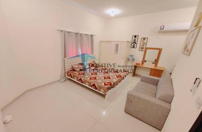 Apartment - Studio for rent in Al Dafna - Al Dafna - Doha
