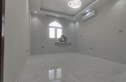 Apartment - 1 Bedroom - 1 Bathroom for rent in Tadmur Street - Old Airport Road - Doha