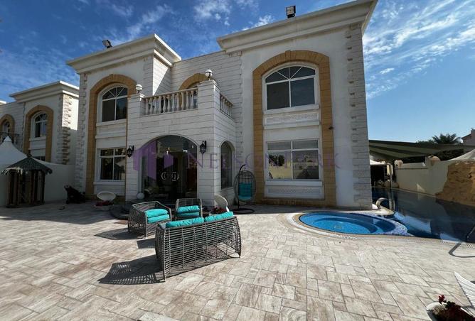 51624704 - Property Image 2