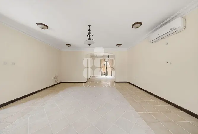 62353340 - Property Image 2