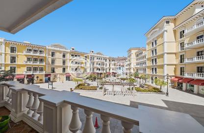 Apartment - 1 Bedroom - 2 Bathrooms for rent in Mercato - Qanat Quartier - The Pearl Island - Doha