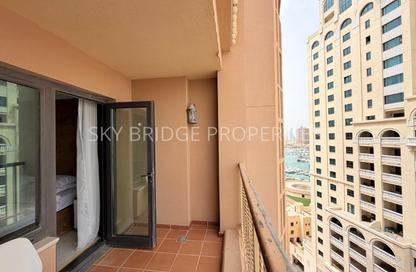 Apartment - 1 Bedroom - 2 Bathrooms for rent in East Porto Drive - Porto Arabia - The Pearl Island - Doha