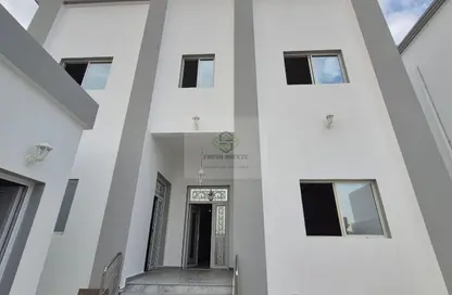 Villa - 7+ Bedrooms for rent in Al Kheesa - Al Kheesa - Umm Salal Mohammed
