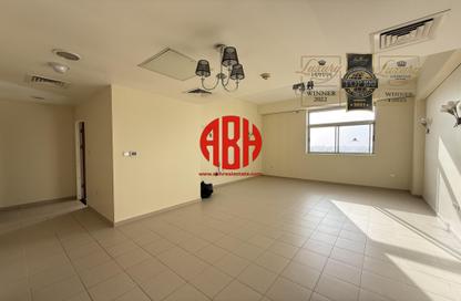 Apartment - 1 Bedroom - 1 Bathroom for rent in Bu Hamour Street - Abu Hamour - Doha