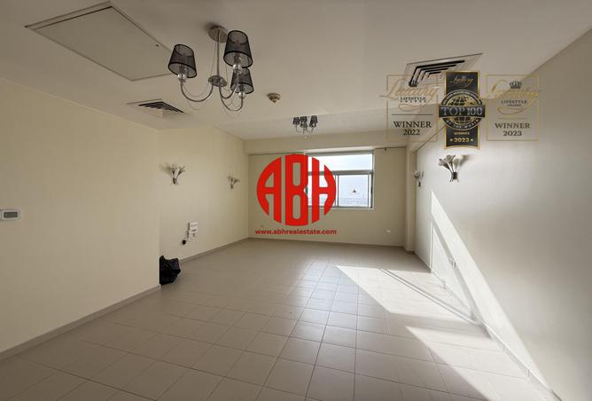 55973995 - Property Image 2