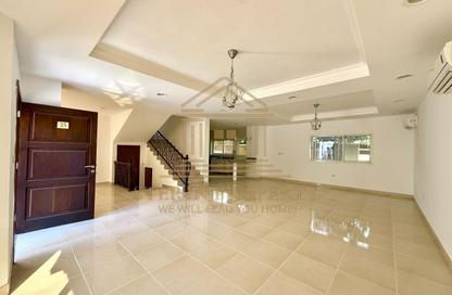 Compound - 3 Bedrooms - 4 Bathrooms for rent in Ammar Bin Yasser Street - Al Aziziyah - Doha