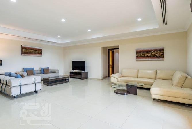 54877692 - Property Image 3