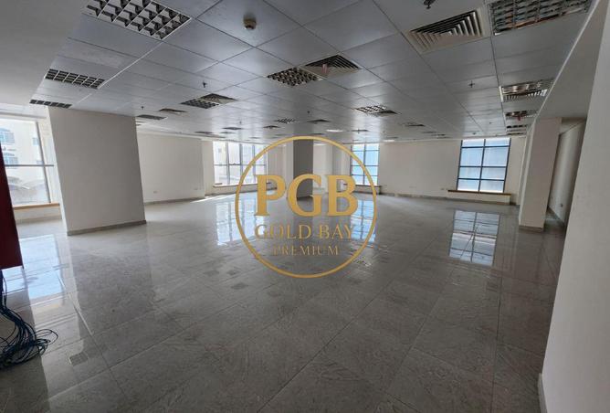 993297 - Property Image 3