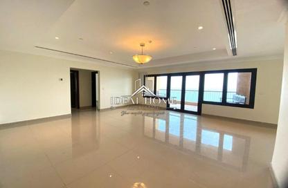 Apartment - 2 Bedrooms - 3 Bathrooms for rent in West Porto Drive - Porto Arabia - The Pearl Island - Doha