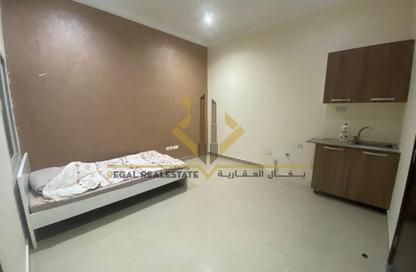 Apartment - Studio - 1 for rent in Al Dafna - Al Dafna - Doha Apartment - Studio - 1 for rent in Al Dafna - Al Dafna - Doha
