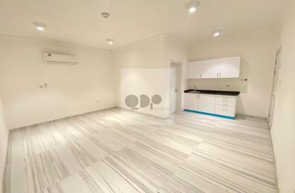 Apartment - Studio - 1 Bathroom for rent in Umm Salal Ali - Umm Salal Ali - Doha Apartment - Studio - 1 Bathroom for rent in Umm Salal Ali - Umm Salal Ali - Doha
