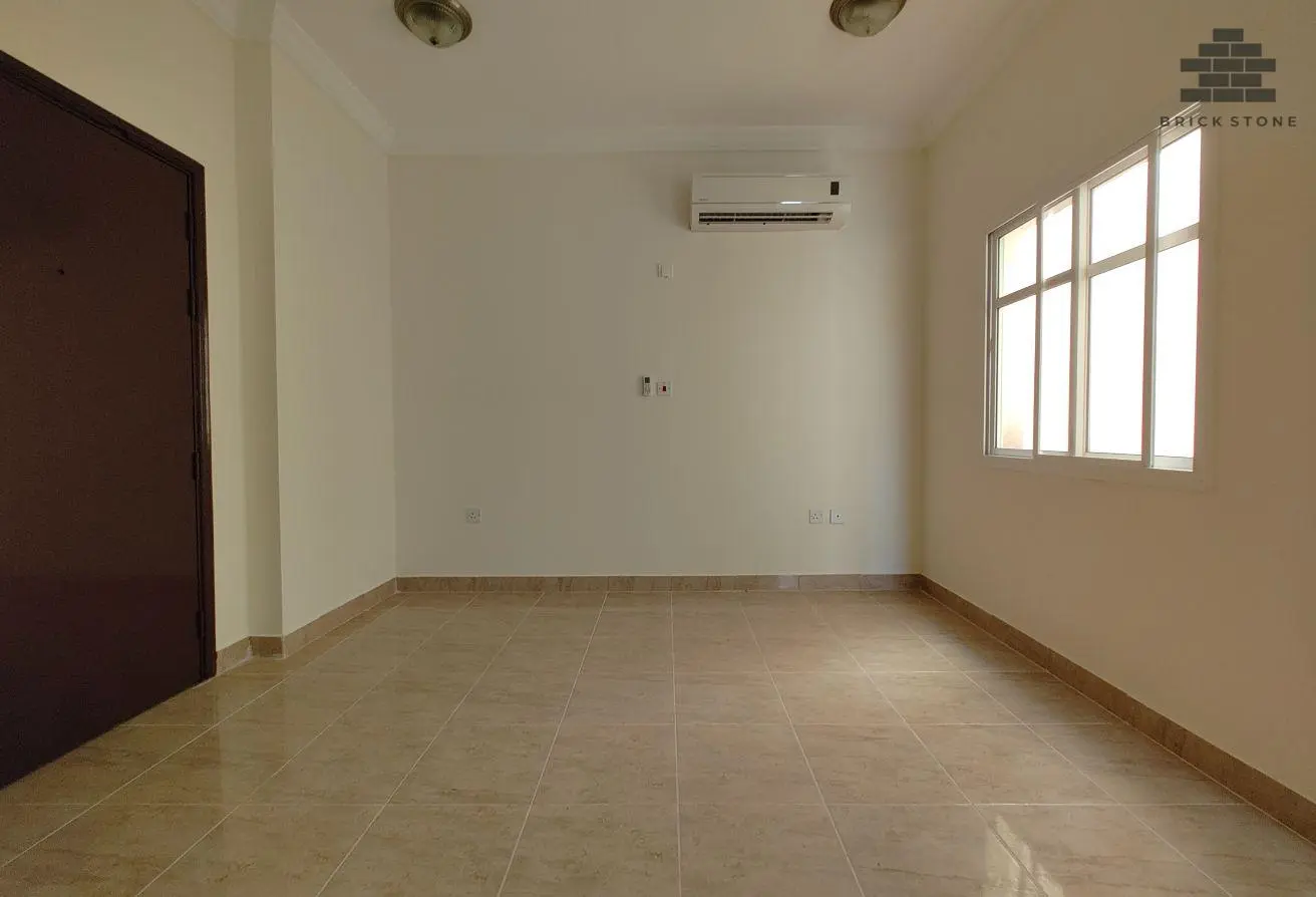 63922013 - Property Main Image