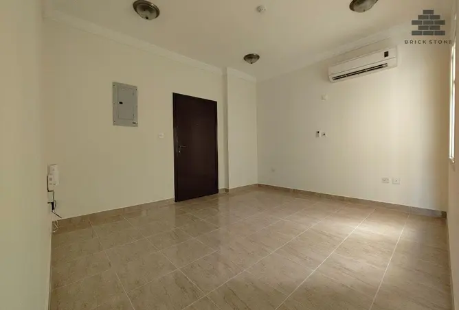 63922013 - Property Image 2