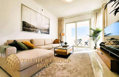 Apartment - 2 Bedrooms - 3 Bathrooms for rent in Tower 29 - Viva Bahriyah - The Pearl Island - Doha