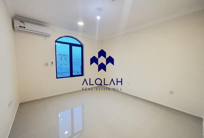 60833887 - Property Image 2