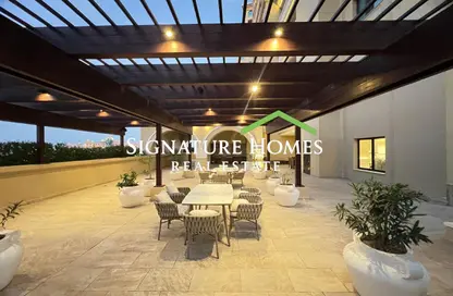 Apartment - 1 Bedroom - 2 Bathrooms for rent in Tower 14 - Porto Arabia - The Pearl Island - Doha