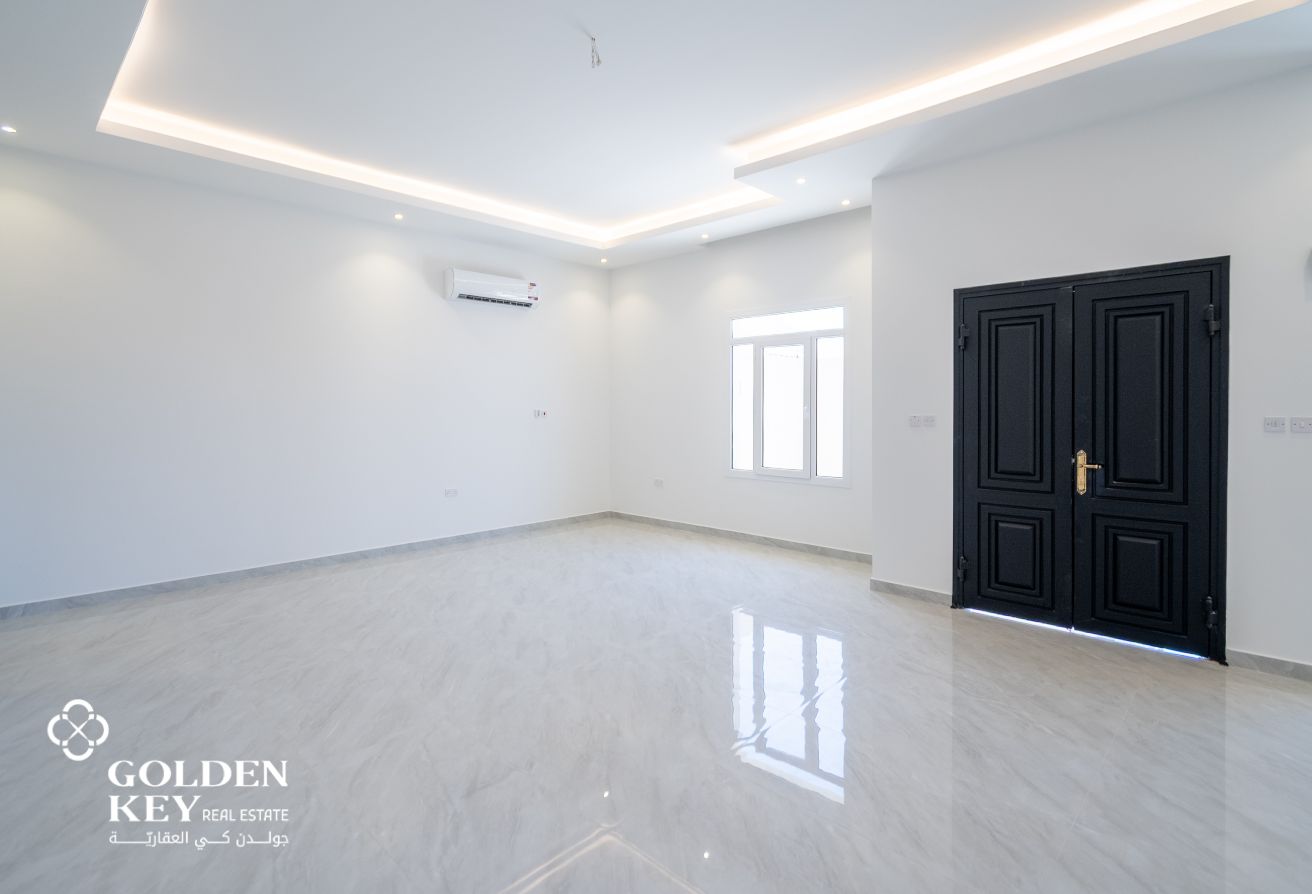 Brand New Villa 7BR+Maid for Rent in Old Airport