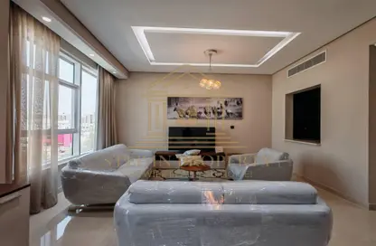 Apartment - 1 Bedroom - 2 Bathrooms for rent in Al Sadd Road - Al Sadd - Doha