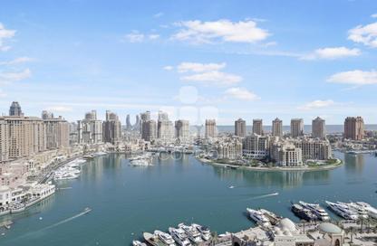Apartment - 2 - 3 for rent in Tower 31 - Porto Arabia - The Pearl Island - Doha