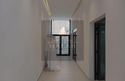 Villa - 6 Bedrooms - 6 Bathrooms for rent in Umm Abirieh - Al Shamal