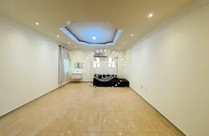 Apartment - 1 Bedroom - 1 Bathroom for rent in Ain Khaled Villas - Ain Khaled - Doha