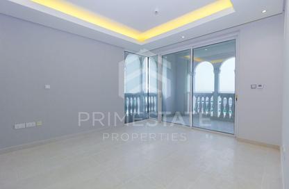 Apartment - 1 Bedroom - 2 Bathrooms for rent in Tower 20 - Porto Arabia - The Pearl Island - Doha