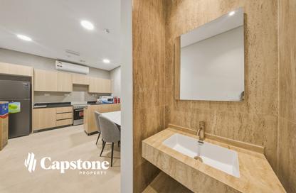 Apartment - 2 Bedrooms - 2 Bathrooms for rent in Umm Ghwailina Comm - Umm Ghuwalina - Umm Ghuwailina - Doha