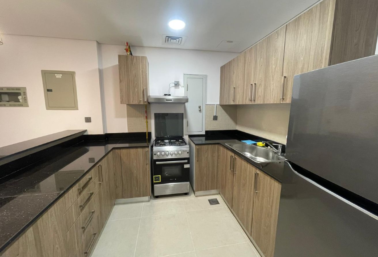LAVISH SF 1BED ROOM APARTMENT IN FOXHILS LUSAIL thumbnail 4