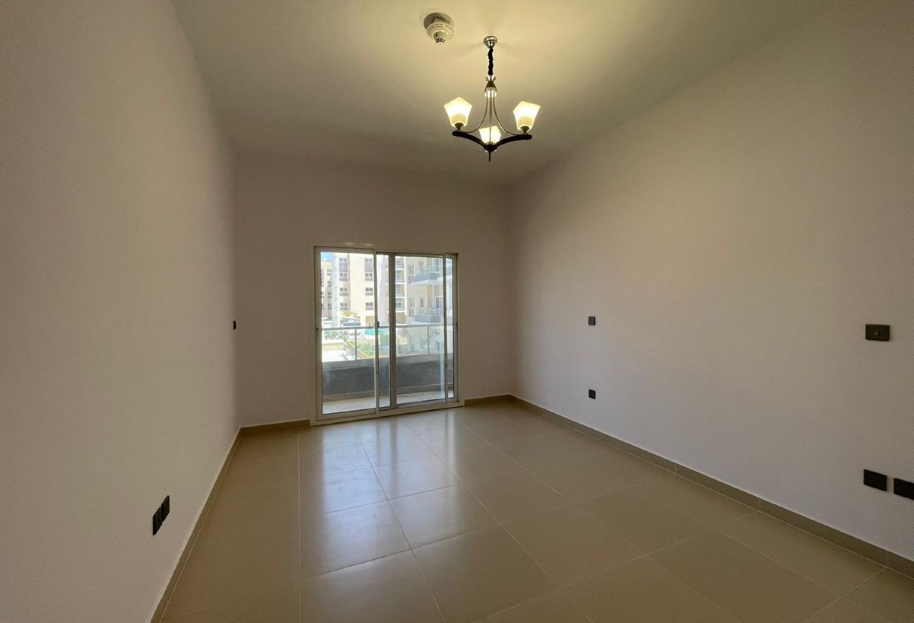 LAVISH SF 1BED ROOM APARTMENT IN FOXHILS LUSAIL thumbnail 2