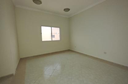 مجمع سكني - 4 غرف نوم - 4 حمامات للايجار في شارع الوعب - الوعب - الدوحة