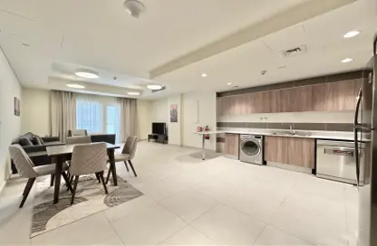 شقة - غرفة نوم - 2 حمامات للايجار في لوسيل ريسيدينس - منطقة المارينا - الوسيل