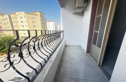 Apartment - 3 Bedrooms - 2 Bathrooms for rent in Muntazah 7 - Al Muntazah - Doha