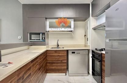 Apartment - 2 Bedrooms - 3 Bathrooms for rent in Boulevard View - Yasmeen City - Lusail