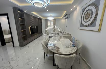 Apartment - 2 Bedrooms - 2 Bathrooms for rent in Umm Ghwailina Comm - Umm Ghuwalina - Umm Ghuwailina - Doha