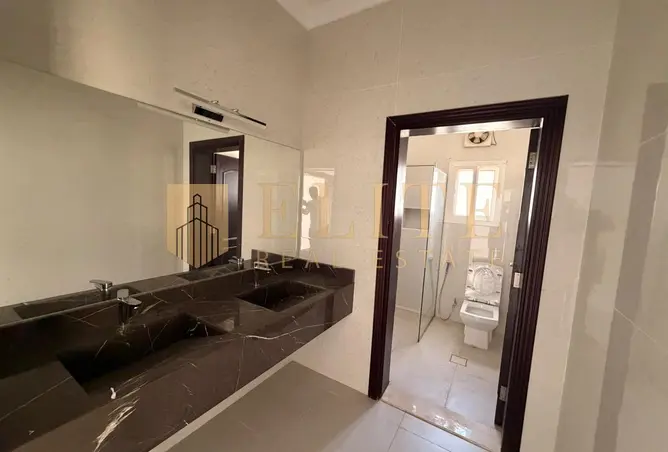63080215 - Property Image 3