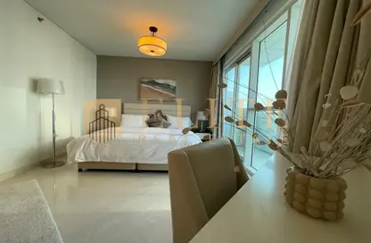 Apartment - 2 Bedrooms - 3 Bathrooms for rent in Lusail Residence - Marina District - Lusail