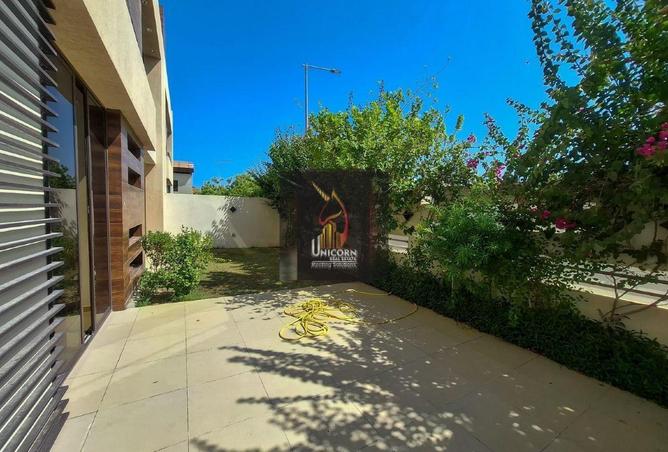 52911984 - Property Image 2