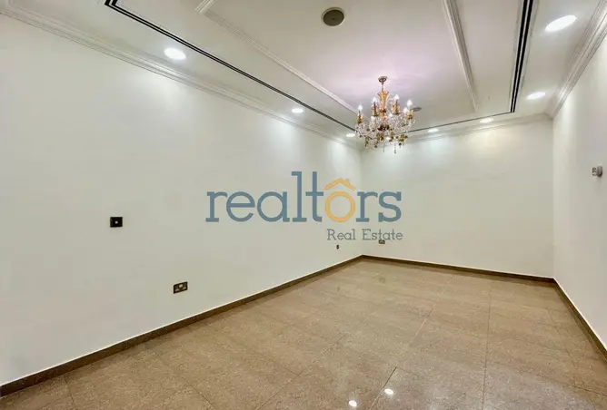 62861502 - Property Image 3