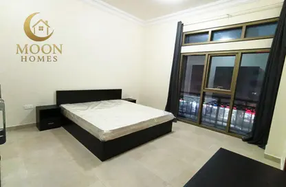 Apartment - 1 Bedroom - 2 Bathrooms for rent in Umm Ghuwailina 4 - Umm Ghuwailina - Doha