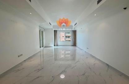 Apartment - 2 Bedrooms - 3 Bathrooms for rent in East Porto Drive - Porto Arabia - The Pearl Island - Doha Apartment - 2 Bedrooms - 3 Bathrooms for rent in East Porto Drive - Porto Arabia - The Pearl Island - Doha