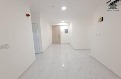 Apartment - 2 Bedrooms - 2 Bathrooms for rent in Old Airport Road - Old Airport Road - Doha