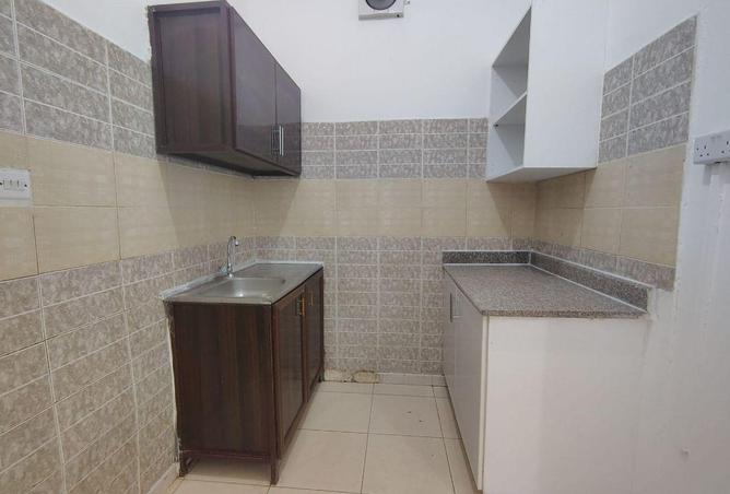 58043162 - Property Image 3