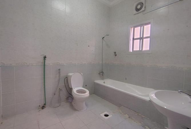 58043162 - Property Image 2