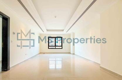 Apartment - 1 - 2 for rent in West Porto Drive - Porto Arabia - The Pearl Island - Doha