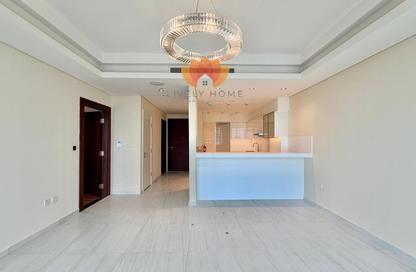 Apartment - 1 Bedroom - 2 Bathrooms for rent in Crystal Residence - Gewan Island - The Pearl Island - Doha
