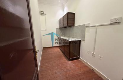 Apartment - 1 - 1 for rent in Souk Al gharaffa - Al Gharrafa - Doha Apartment - 1 - 1 for rent in Souk Al gharaffa - Al Gharrafa - Doha