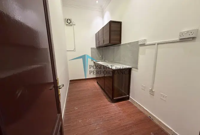 63808011 - Property Image 2